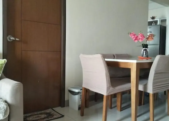 3 Brooms 3 Baths Cozy Condo, One Manchester Place *