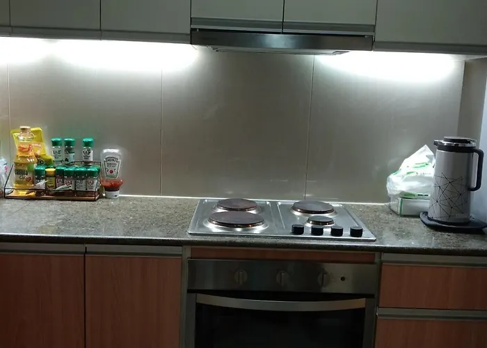 3 Brooms 3 Baths Cozy Condo, One Manchester Place Appartement *
