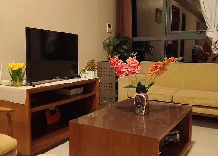 3 Brooms 3 Baths Cozy Condo, One Manchester Place *