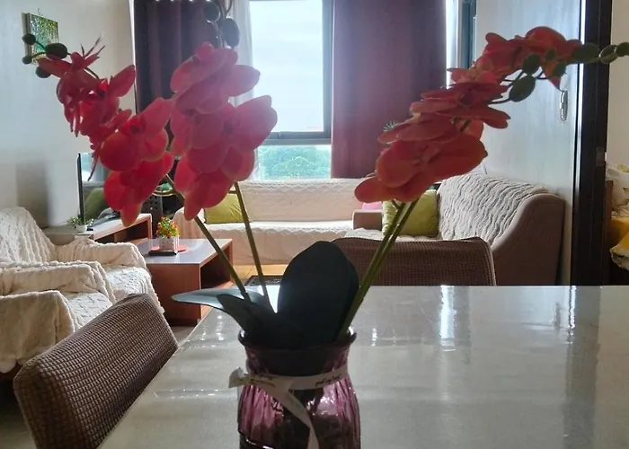 3 Brooms 3 Baths Cozy Condo, One Manchester Place Appartement *